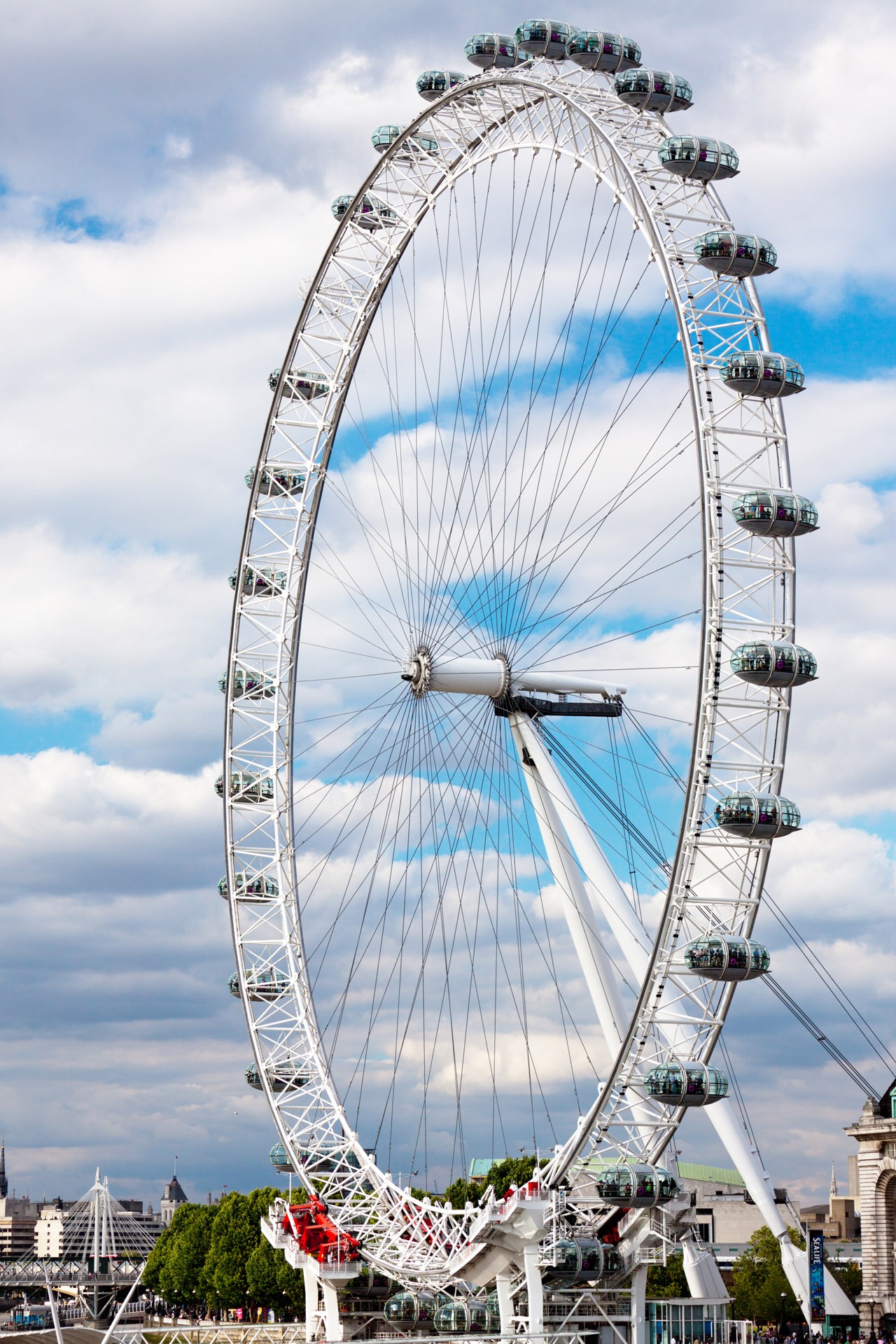 The London Eye (London, England) - Buyoya