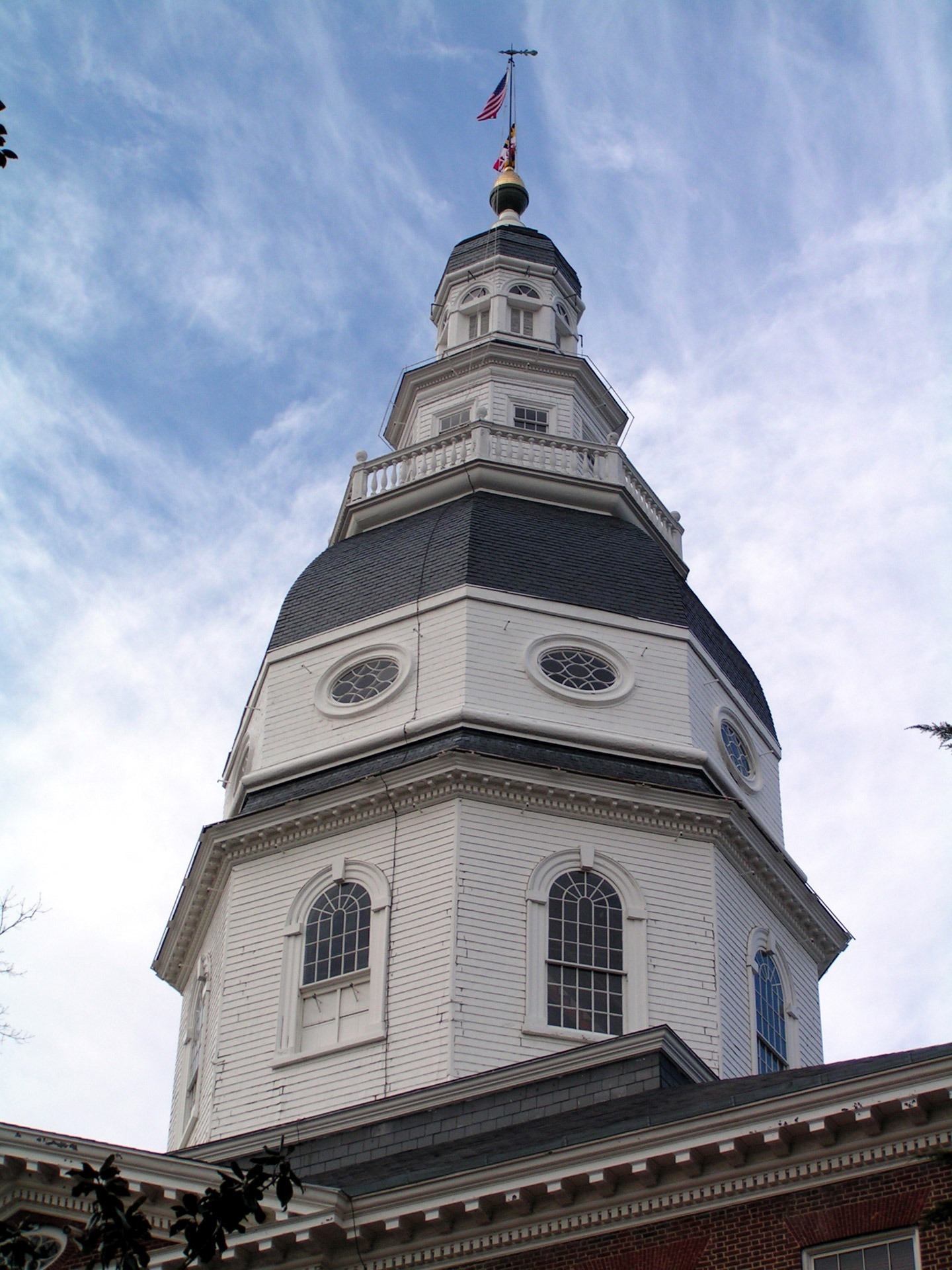 maryland-state-house-annapolis-closeup