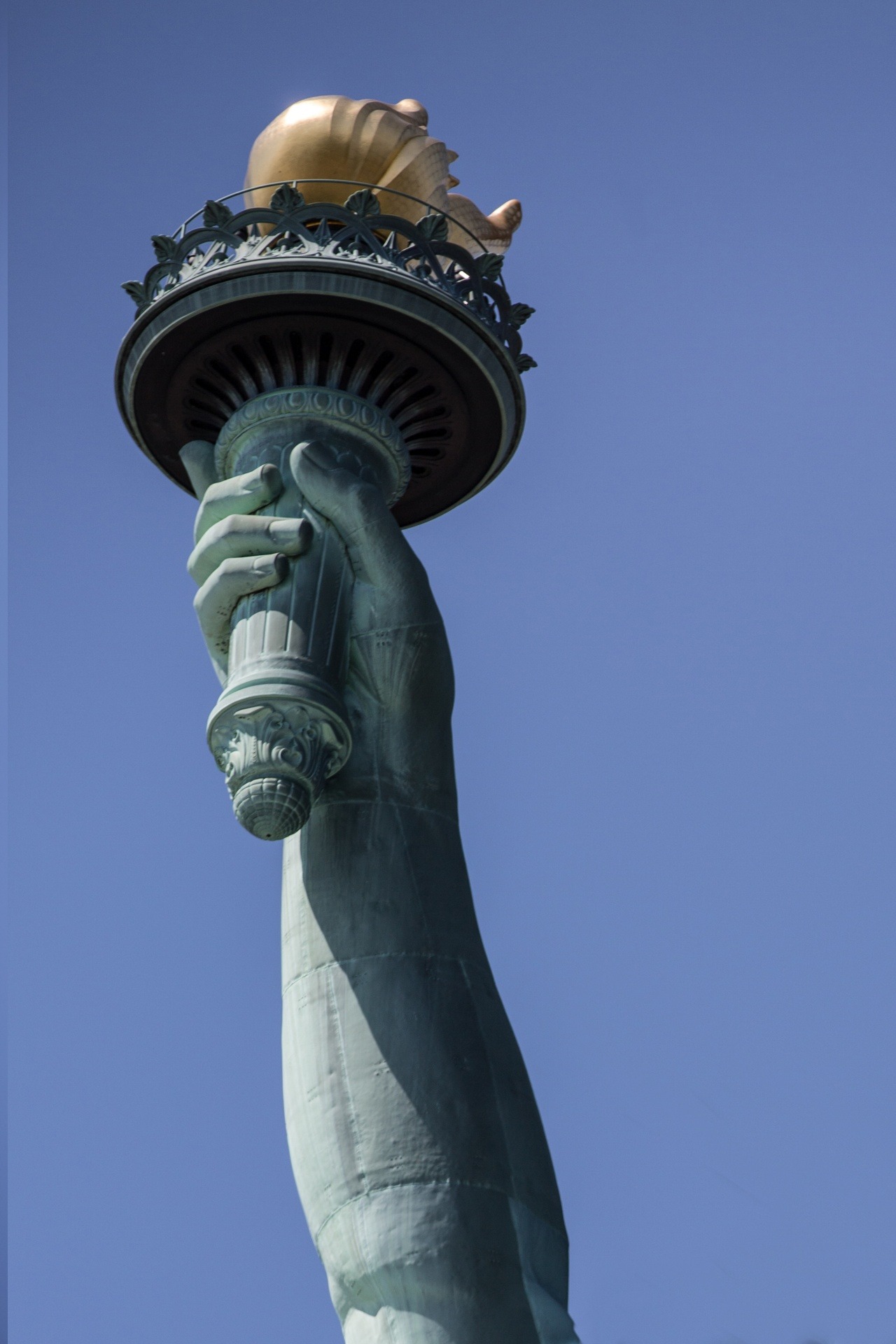 statue-of-liberty-torch