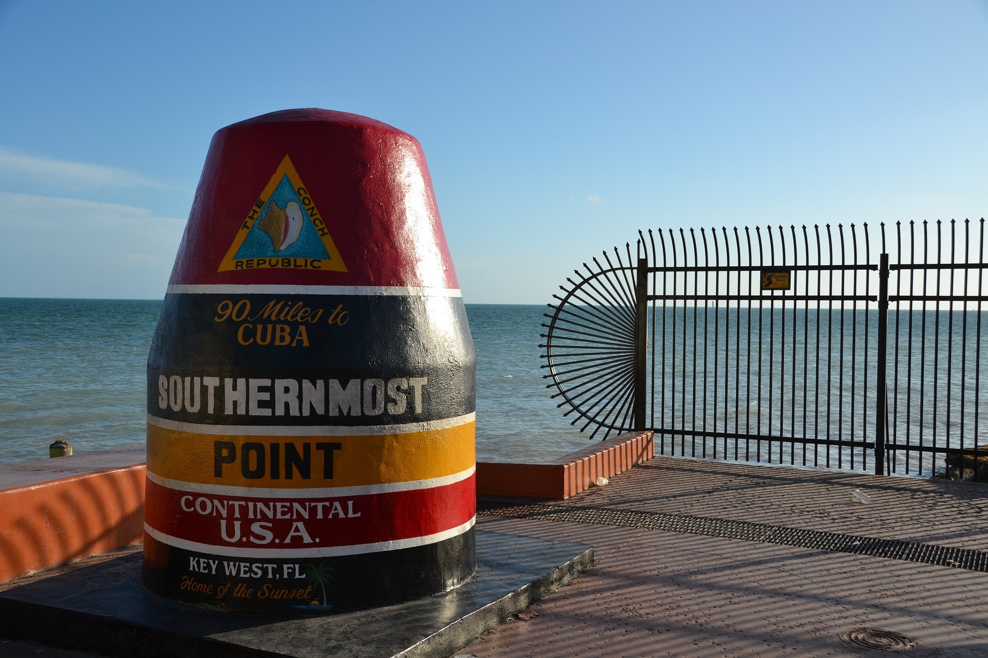 southermost-point-885576_1920