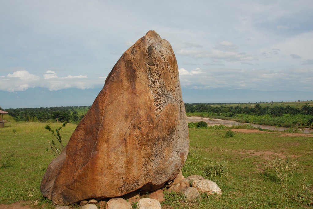 Stanley-Livingstone Monument