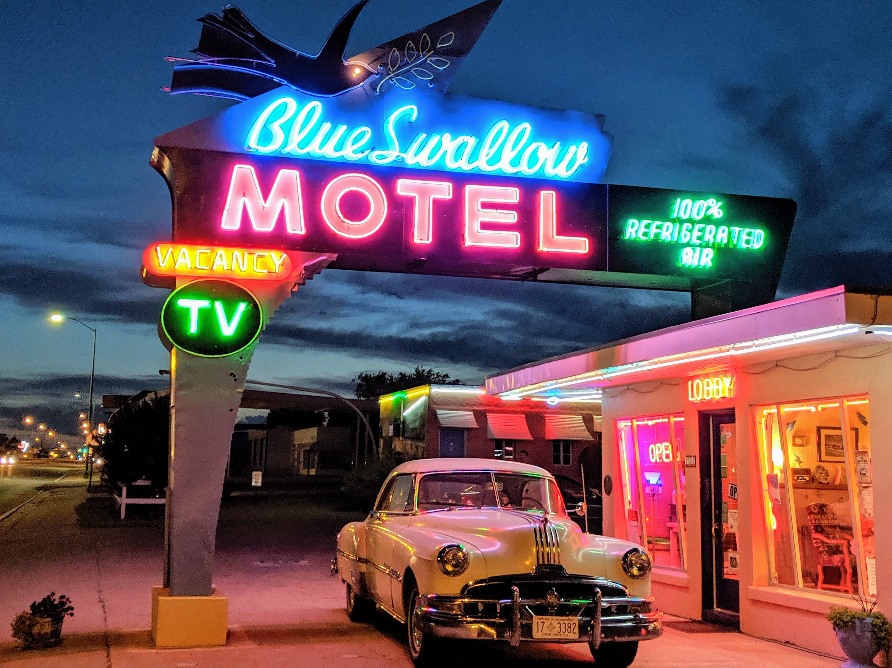 Blue Swallow Motel (Tucumcari, New Mexico) - Buyoya.